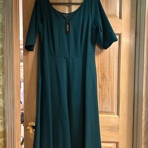 City Chic Green A-Line Dress with 3/4 Sleeves